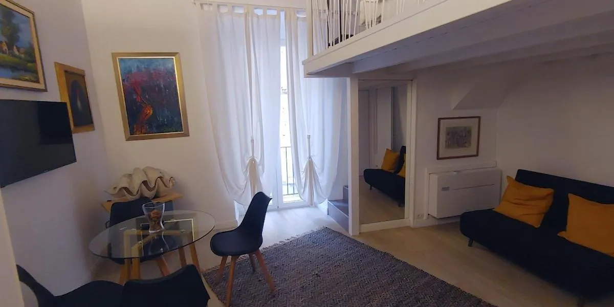 San Pietro Classy Old Town Apartment Bari 0*,  Italia
